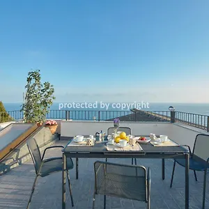 Luxury Penthouse Sea View Holiday home